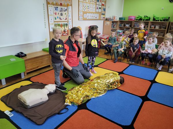 Pierwsza Pomoc Przedmedyczna z Ratownikiem Medycznym.