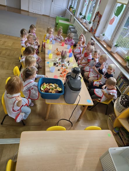 Dzień Warzyw i Owoc&oacute;w