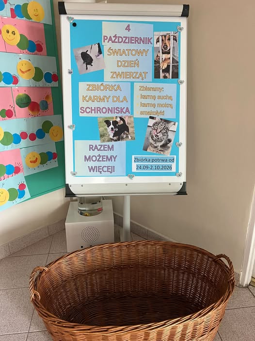  ZBI&Oacute;RKA KARMY DLA SCHRONISKA