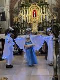 Dzieci z Oddziału Przedszkolnego z Tarnówka miały przyjemność wystąpić podczas mszy św. w Sanktuarium Matki Bożej Jutrzenki Nadziei w Grodowcu 👼🏼 oraz w Komornikach podczas Wieczoru Kolęd 🎼👼🏼