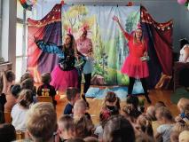 Przedstawienie teatralne pt. "W Krainie Baśni”
