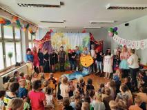 Przedstawienie teatralne pt. "W Krainie Baśni”